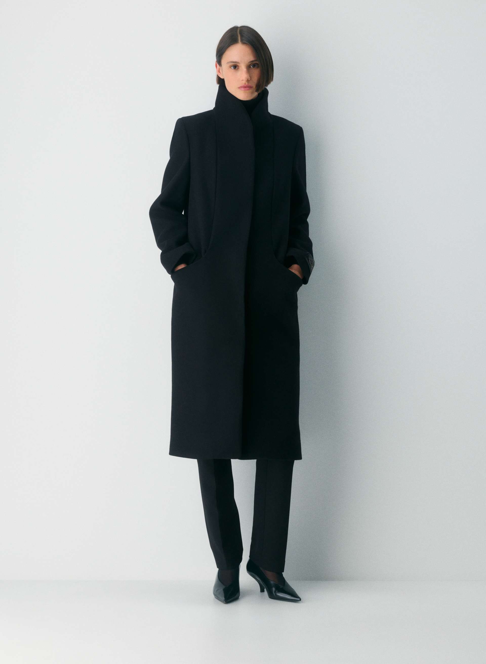 Aritzia, The Cocoon Long Coat