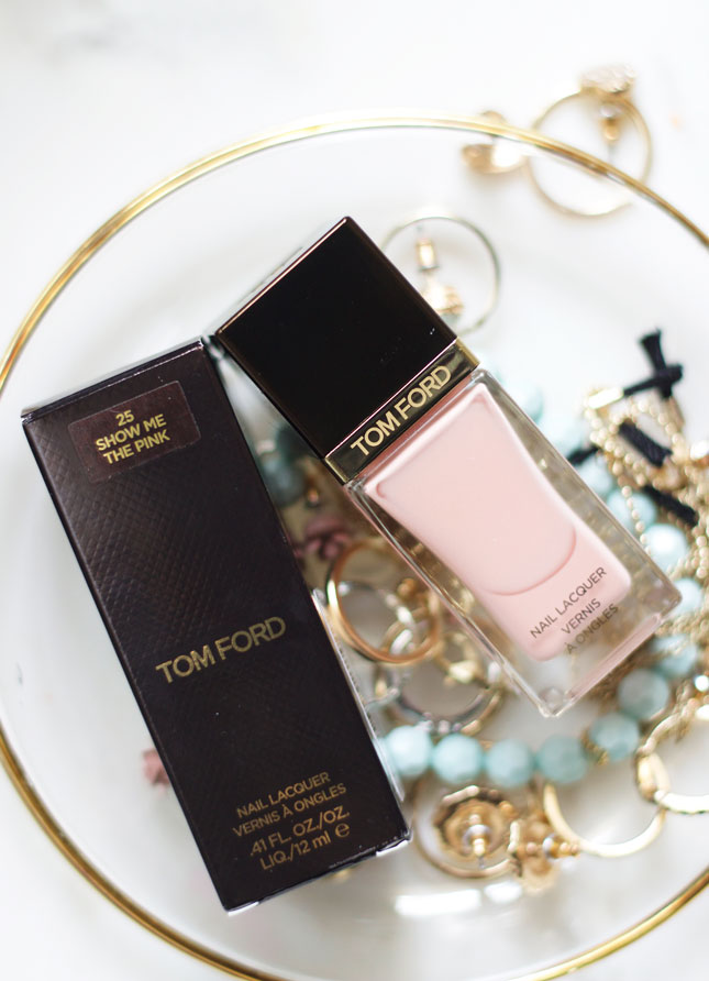 Tom-Ford-Show-Me-The-Pink-Swatch