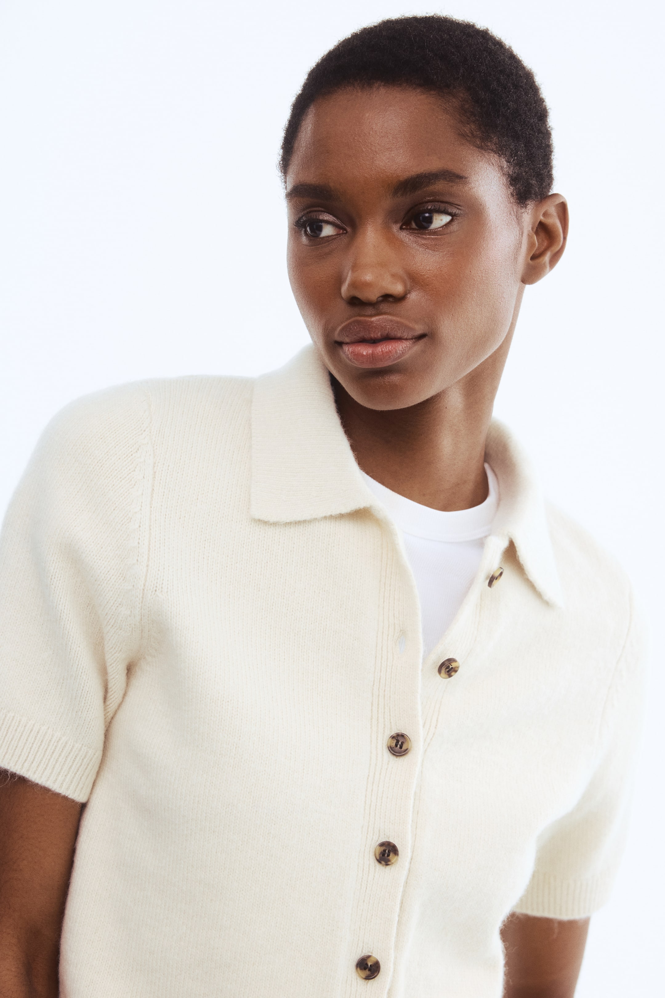 Short-Sleeved Cardigan With Collar - Red