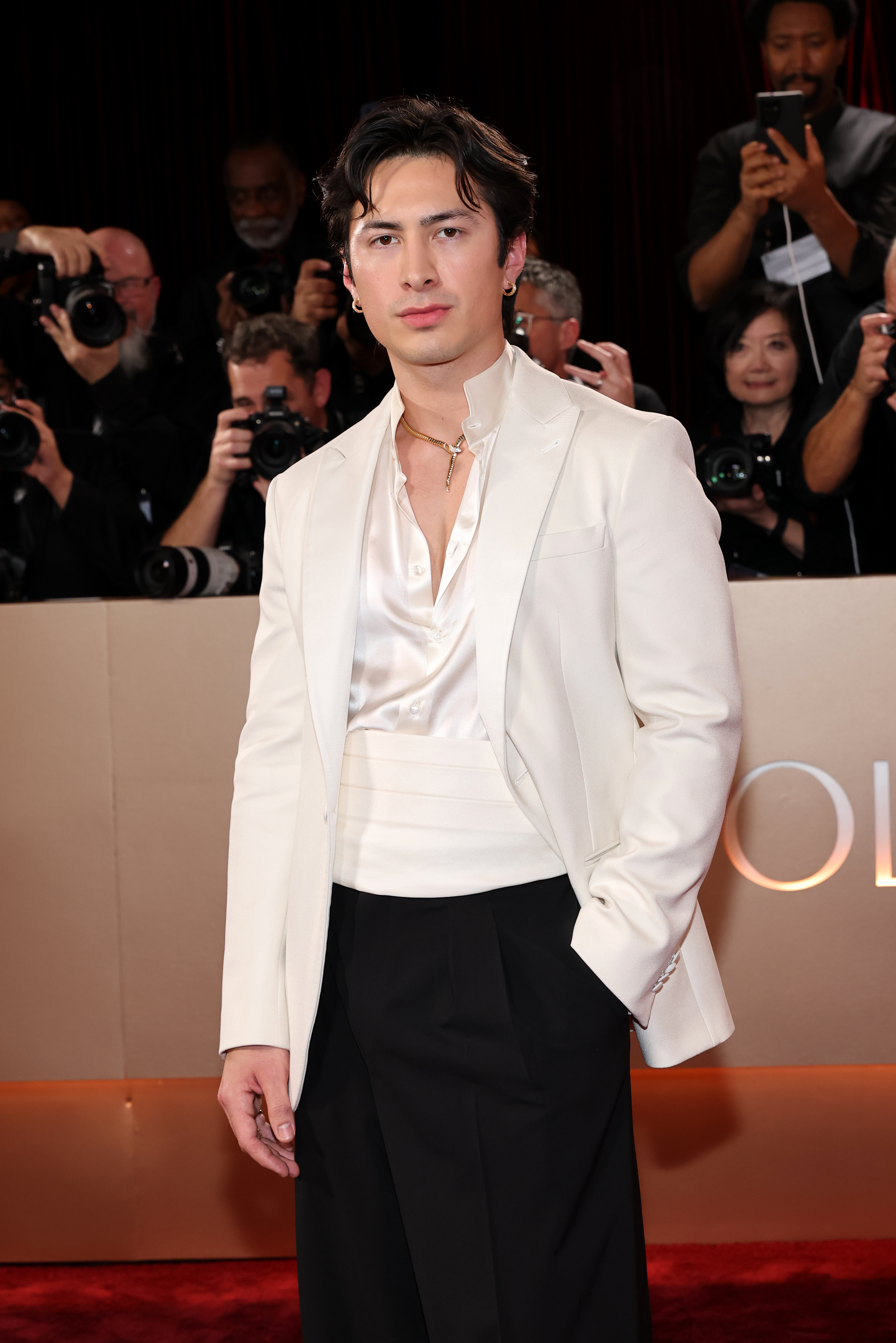 Hudson Williams on the Golden Globes 2026 red carpet.