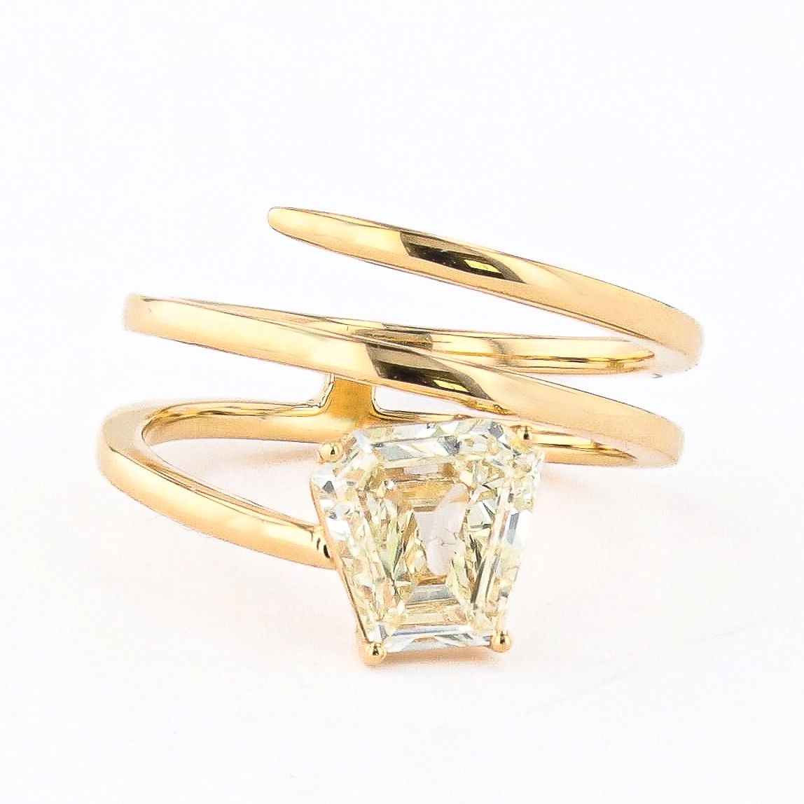 1.40 Carat Diamond Swirl Ring