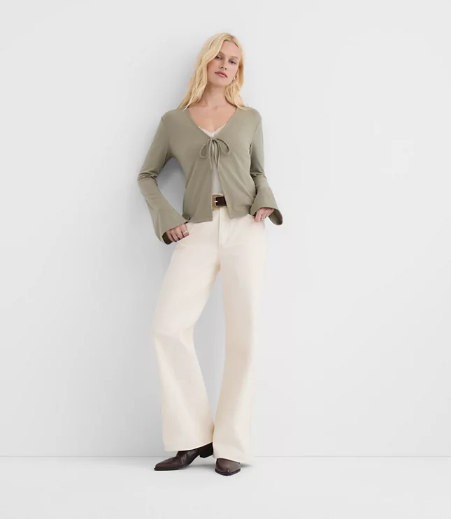 Rivete High Rise Wide Leg Jeans in Ivory
